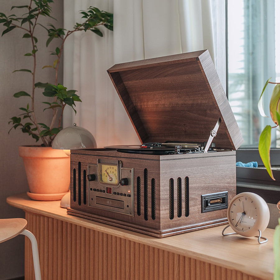 New Retro Record Player